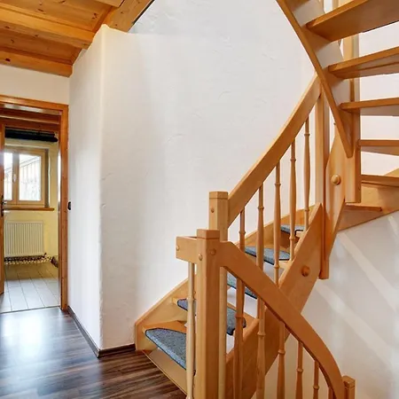 度假居 Ferienwohnung Berneck 格门德蒂格斯