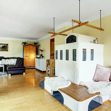 Ferienwohnung Berneck 格门德蒂格斯